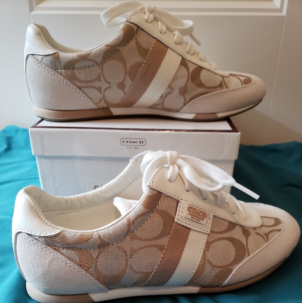 Coach Joss Sneakers: size 6